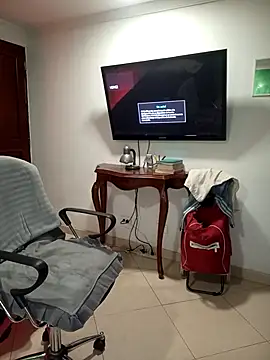 pinedasex777 online show from 10/04/25, 11:14