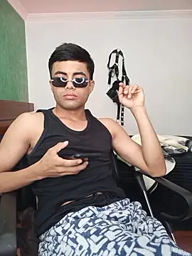 pinedasex777 online show from 11/09/25, 12:47