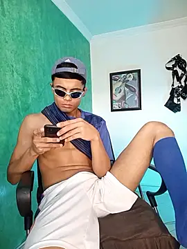 pinedasex777 online show from 12/02/25, 01:17