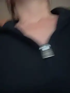 MaiseKnox online show from 01/18/25, 12:02