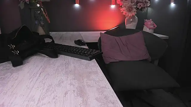 veronicafalcon online show from 06/04/26, 06:36