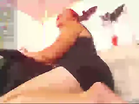 Sunshinee- online show from 10/21/25, 04:13