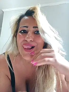 vivifernades online show from 11/05/25, 10:48