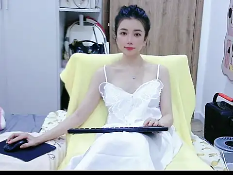 Cute Ruby01 online show from 07/01/26, 02:29
