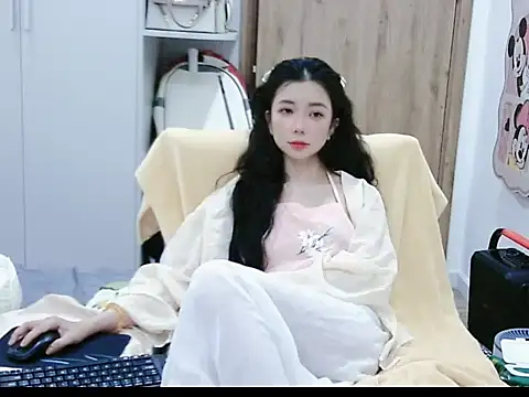 Cute Ruby01 online show from 07/08/26, 11:48