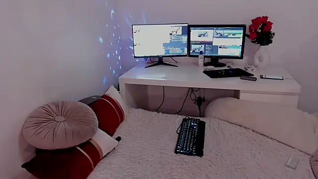 aryahunt1 online show from 03/20/25, 02:10