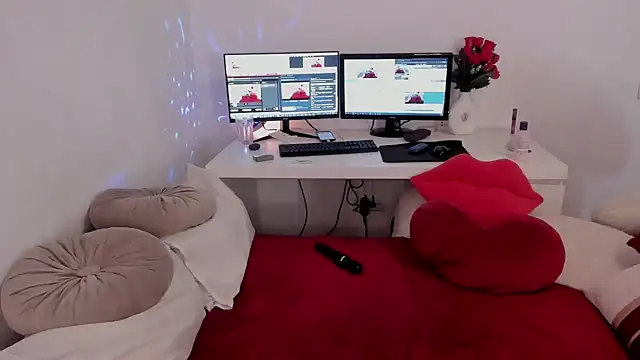 aryahunt1 online show from 09/21/25, 09:44