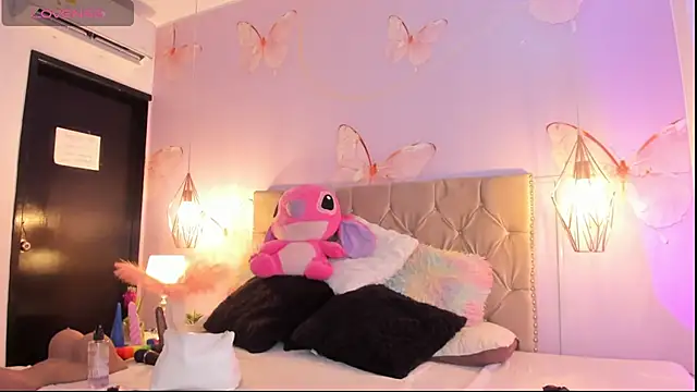 Vivi prinncess online show from 03/28/26, 12:10