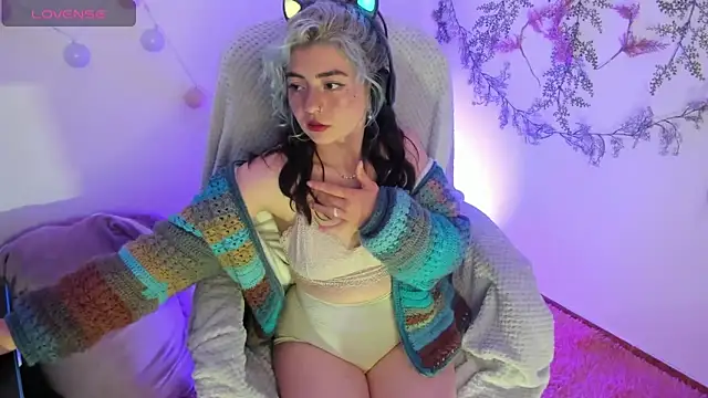 Sammysammy  online show from 03/18/25, 08:36