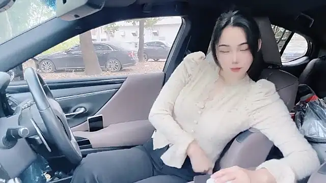 orla2021 online show from 12/13/24, 12:53