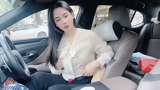 orla2021 online show from 02/27/25, 01:27