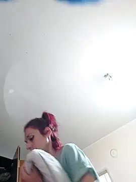 JoLeNe27 online show from 04/19/26, 07:16