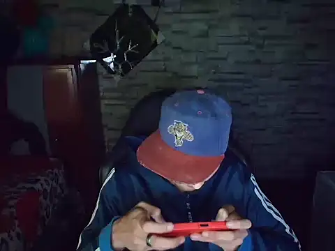 yefersonsijajaj online show from 11/22/25, 03:16