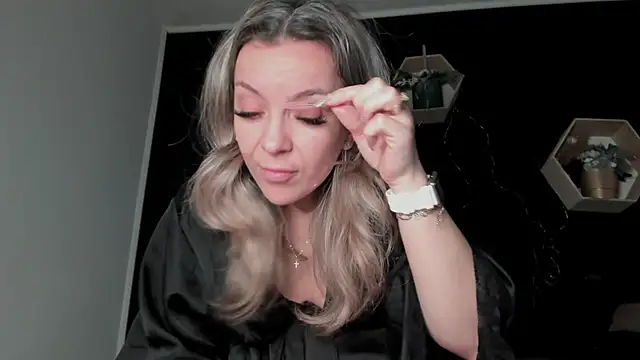 Alesys69 online show from 02/04/26, 10:47