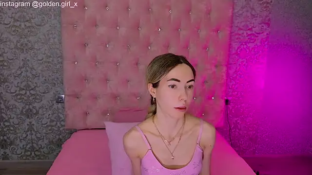 Akilla Queen online show from 02/20/26, 01:57