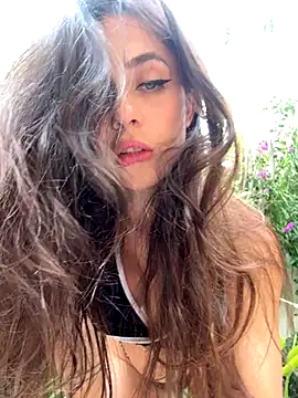 PartyQqHouse online show from 10/08/25, 09:34