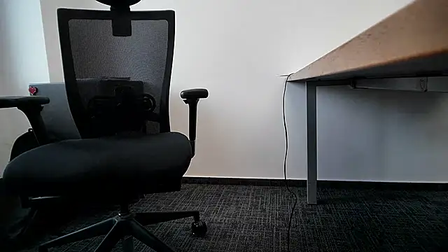 69bezfleku online show from 12/10/24, 11:30