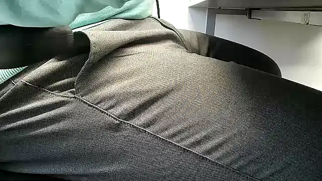 69bezfleku online show from 12/03/25, 07:27