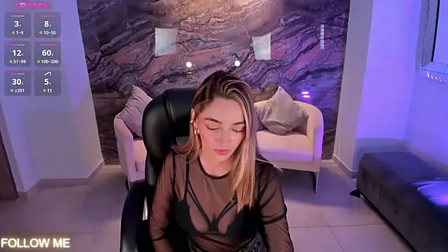 MelissaMoore  online show from 03/04/25, 02:49