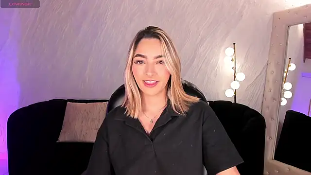 MelissaMoore  online show from 07/27/26, 10:44