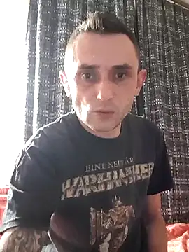 slamyke0 online show from 03/04/25, 07:11