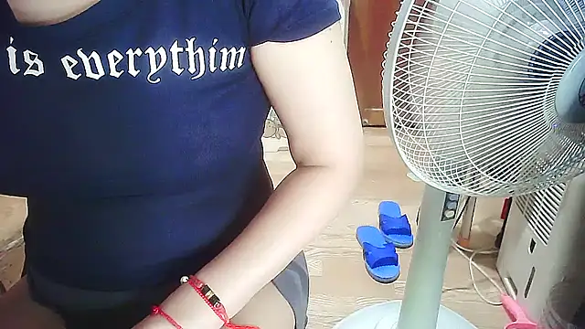 cindy01113520 online show from 12/01/25, 08:25