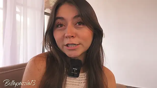 Bellapazzia online show from 09/27/25, 06:57