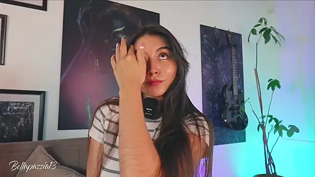 Bellapazzia online show from 04/13/26, 04:56