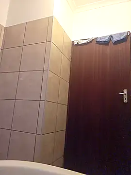 Snapshot of Galcraze chatting on 12/21/25, 12:34 Galcraze online show from 12/21/25, 12:34