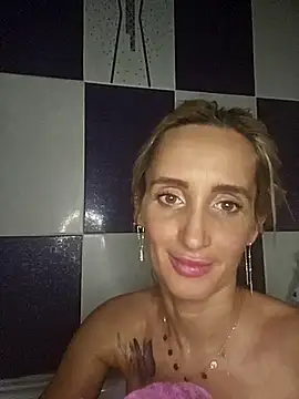 Snapshot of IsabelleEthan chatting on 03/04/25, 06:50 IsabelleEthan online show from 03/04/25, 06:50