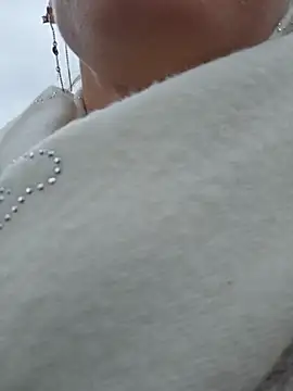 Snapshot of IsabelleEthan chatting on 03/16/25, 09:49 IsabelleEthan online show from 03/16/25, 09:49