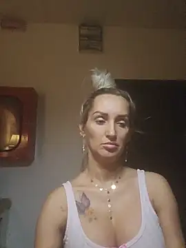 IsabelleEthan online show from 07/11/26, 12:02