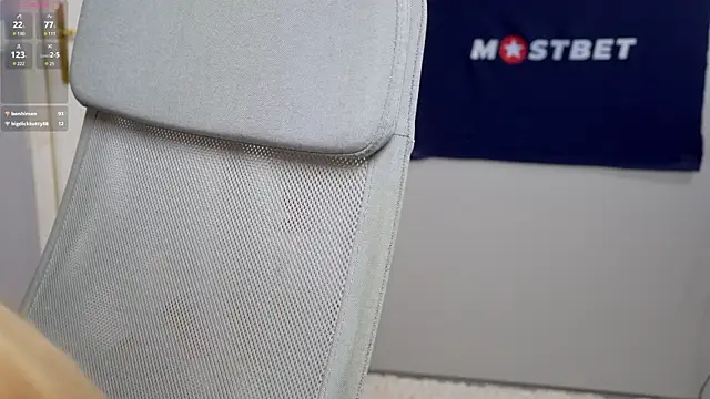 foxeslovefoxes online show from 12/21/24, 06:02