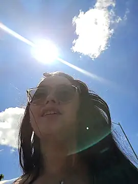 dannaparker online show from 11/17/25, 04:46