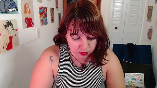 soynanabela28 online show from 04/21/26, 02:51