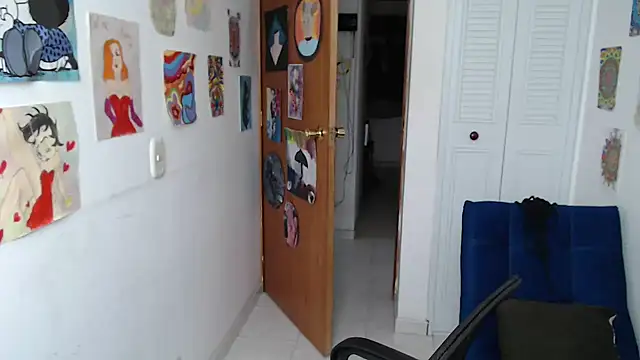 soynanabela28 online show from 04/21/26, 04:56