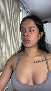 xlovelygirlx online show from 10/10/25, 05:45