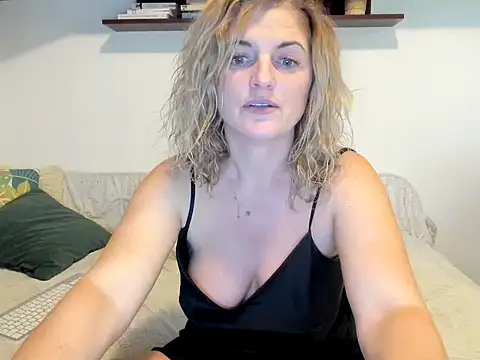 Jadore able online show from 01/16/25, 07:28