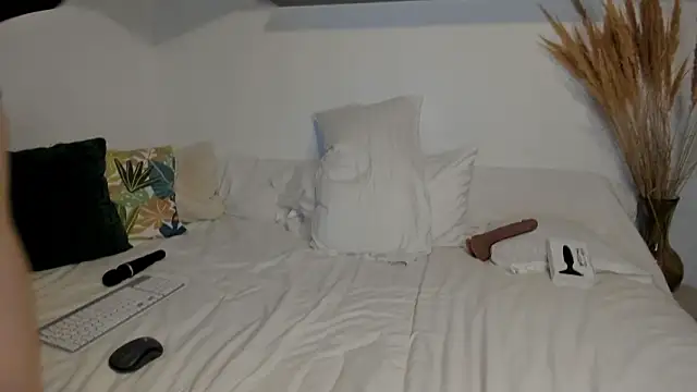 Jadore able online show from 03/11/26, 02:50