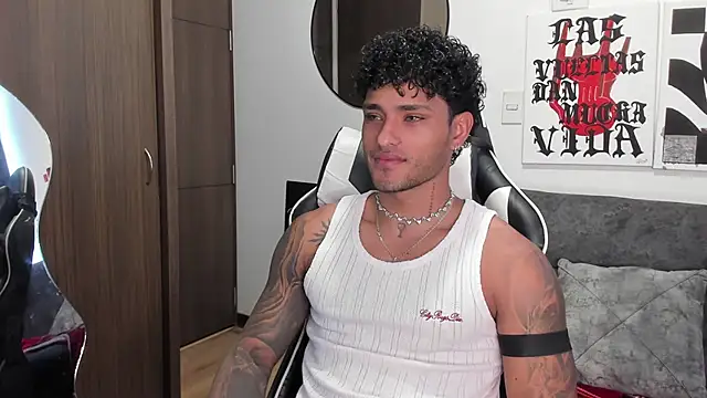 Alessandro Vanni online show from 01/15/26, 01:48