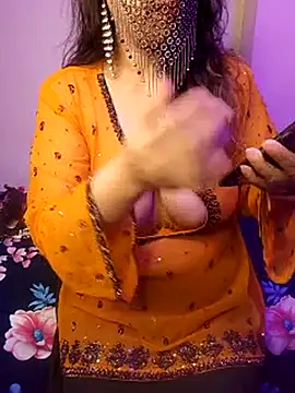 Snapshot of indian_passion chatting on 12/21/24, 04:52 indian passion online show from 12/21/24, 04:52