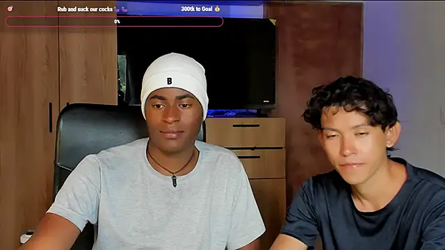 Snapshot of CrissBrownxxx chatting on 05/21/26, 10:06 CrissBrownxxx online show from 05/21/26, 10:06