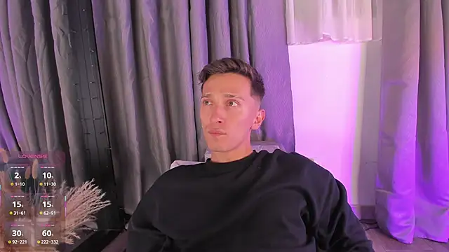 Thiago jones online show from 10/24/25, 11:45