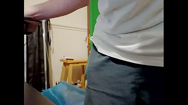 hairyuncut00 online show from 02/10/25, 11:45