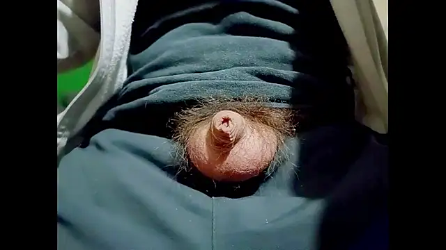 hairyuncut00 online show from 03/04/25, 09:54