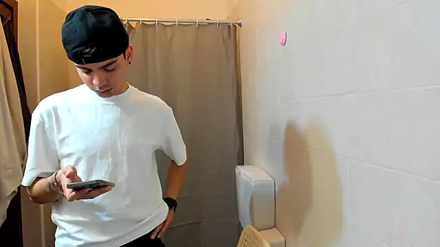 dylancrugerx online show from 02/06/26, 05:27