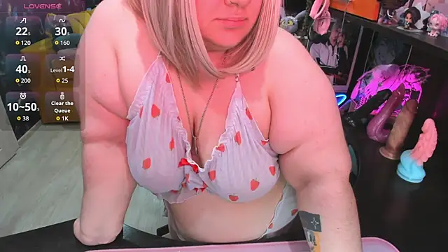 Softie Sofy online show from 06/10/26, 02:56