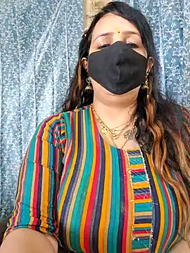 cute-tanvi online show from 02/05/25, 08:00