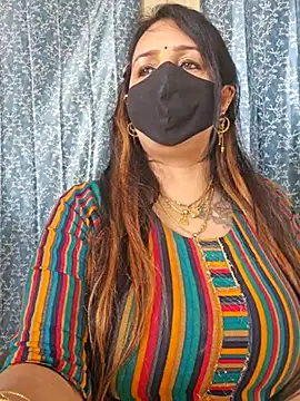 cute-tanvi online show from 02/17/25, 04:09