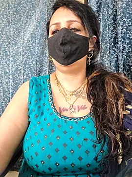 cute-tanvi online show from 03/11/25, 07:48